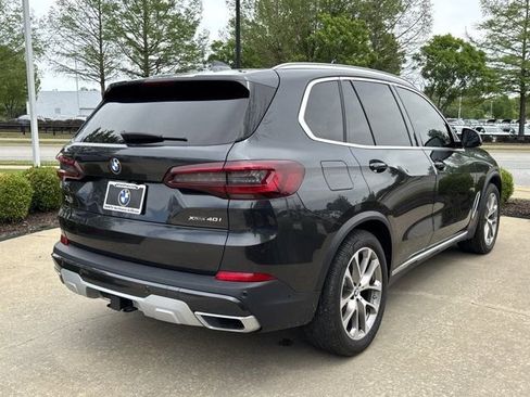 Used 2022 BMW X5 xDrive40i w/ Premium Package AWD/4WD image 5