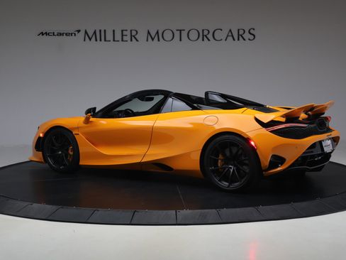 Used 2025 McLaren 750S Spider RWD image 4