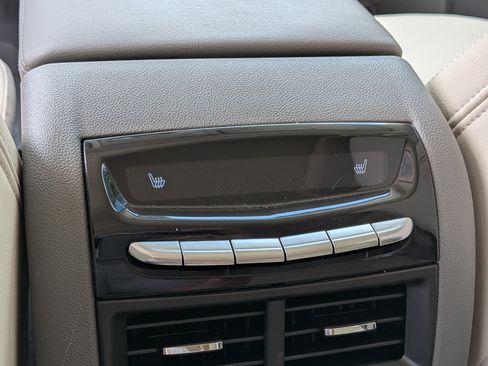 Used 2024 Cadillac XT5 Premium Luxury w/ Technology Package FWD image 16