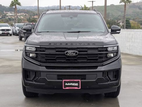 New 2026 Ford Expedition Platinum w/ Stealth Appearance Package image 6