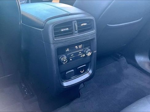 Used 2017 Buick Envision Essence FWD image 10