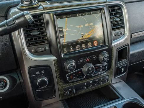 Used 2015 RAM 2500 Limited AWD/4WD image 26