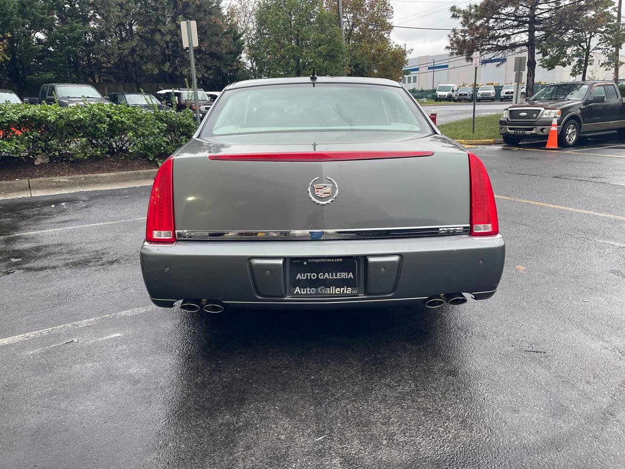 Used 2007 Cadillac DTS Luxury II FWD image 7