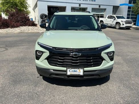 New 2026 Chevrolet TrailBlazer LT w/ Midnight Edition AWD/4WD image 4
