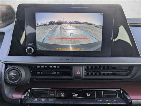 Certified 2024 Toyota Prius Prime SE image 13