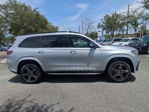 Certified 2025 Mercedes-Benz GLS 450 4MATIC w/ AMG Line Exterior image 3