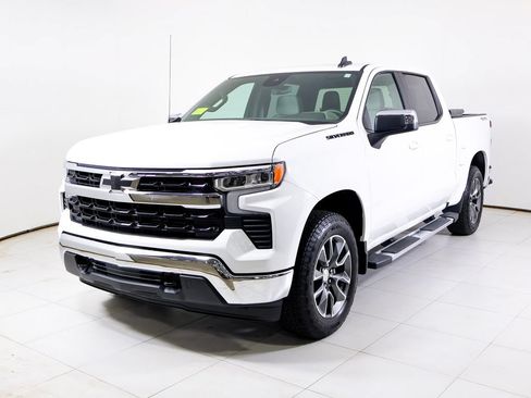 Used 2025 Chevrolet Silverado 1500 LT w/ Protection Package AWD/4WD image 1