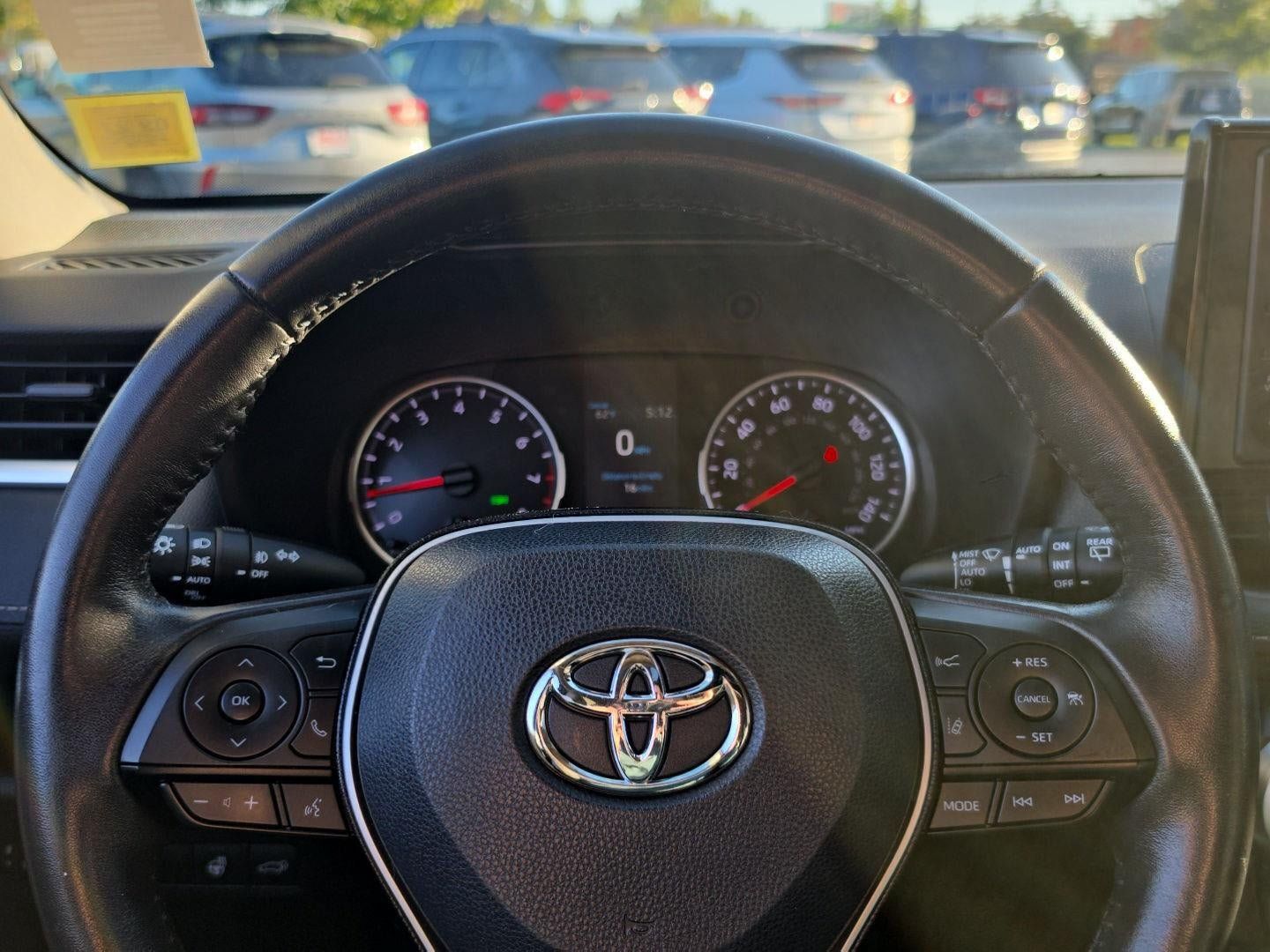 Used 2020 Toyota RAV4 XLE w/ Convenience Package AWD/4WD image 27