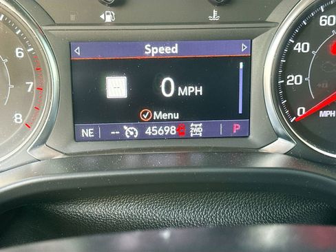 Used 2023 GMC Acadia SLT image 13