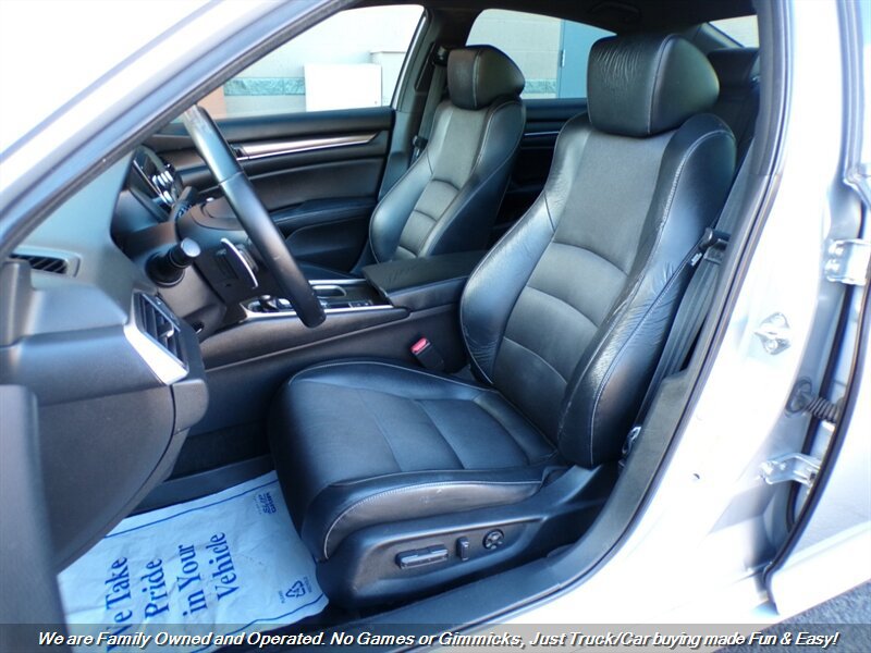 Used 2018 Honda Accord Sport image 15