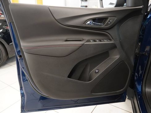 Certified 2022 Chevrolet Equinox RS w/ LPO, Floor Liner Package FWD image 11