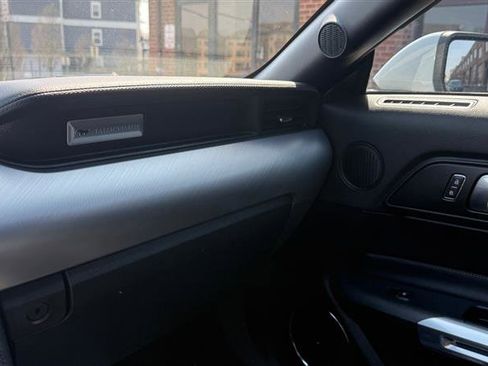 Used 2018 Ford Mustang GT Premium image 26