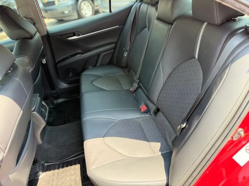 Used 2019 Toyota Camry XSE w/ Driver Assist Package FWD image 15