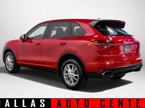 Used 2016 Porsche Cayenne AWD/4WD image 6