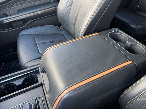 Certified 2023 Ford Expedition Platinum image 14