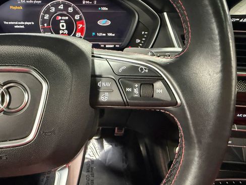 Used 2020 Audi SQ5 Premium Plus w/ Premium Plus Package AWD/4WD image 16