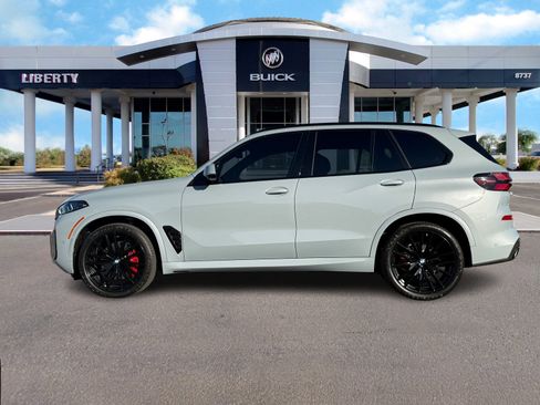 Used 2024 BMW X5 xDrive40i w/ M Sport Package image 7