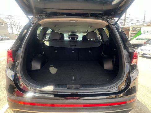 Used 2022 Hyundai Santa Fe SEL FWD image 10