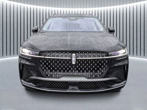 New 2026 Lincoln Nautilus Reserve image 7