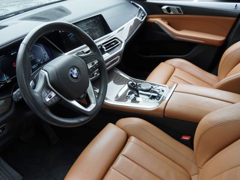 Used 2022 BMW X5 xDrive45e w/ Premium Package AWD/4WD image 10