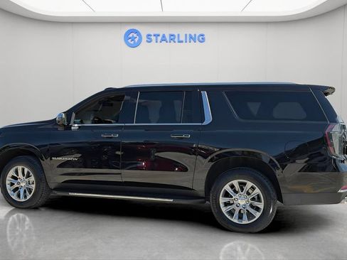 Certified 2025 Chevrolet Suburban Premier RWD image 4