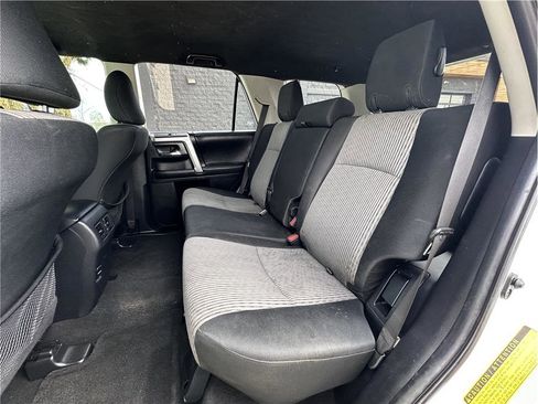 Used 2016 Toyota 4Runner SR5 image 16