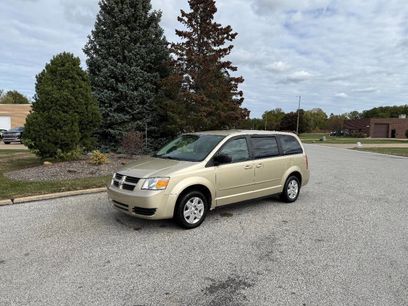 Used 2010 Dodge Grand Caravan SE