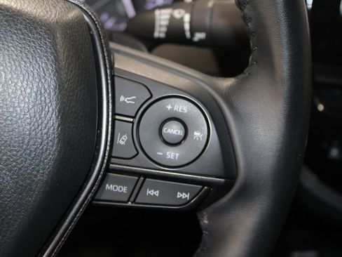 Used 2023 Toyota Camry SE image 32