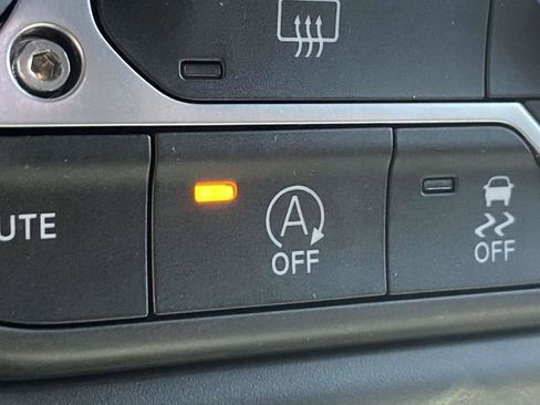 Used 2023 Jeep Gladiator Mojave w/ Trailer Tow Package image 31