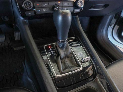 Used 2022 Jeep Compass Latitude image 20