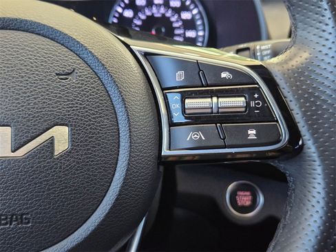 Used 2024 Kia Forte GT-Line image 20