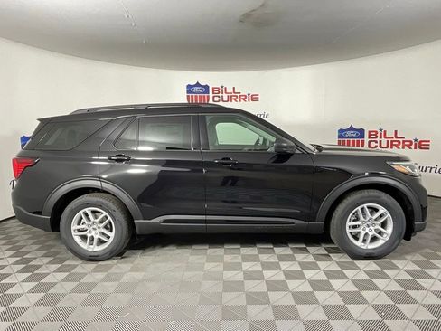 New 2026 Ford Explorer Active RWD image 2