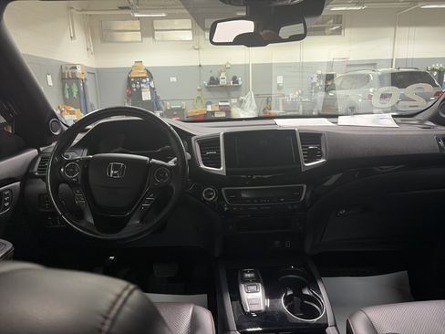 Used 2020 Honda Ridgeline Black Edition image 29