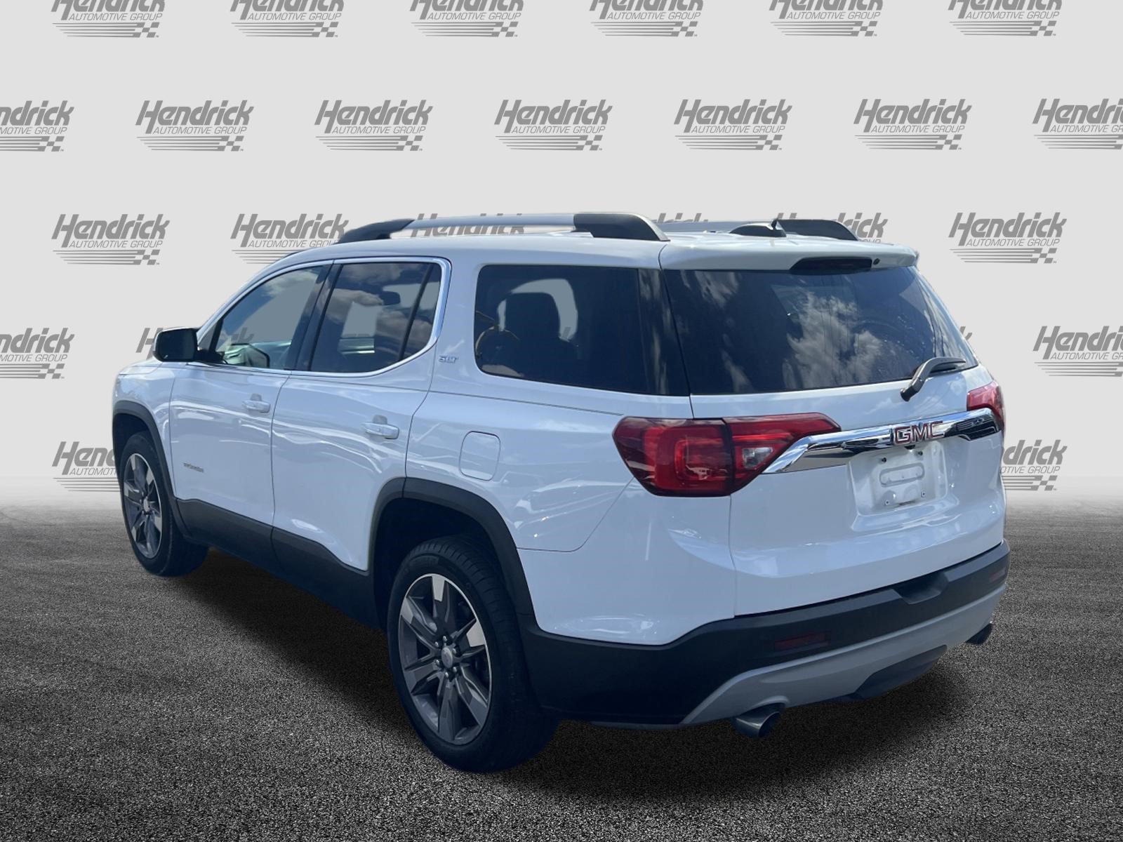 Used 2019 GMC Acadia SLT w/ LPO, Floor Liner Package FWD image 8