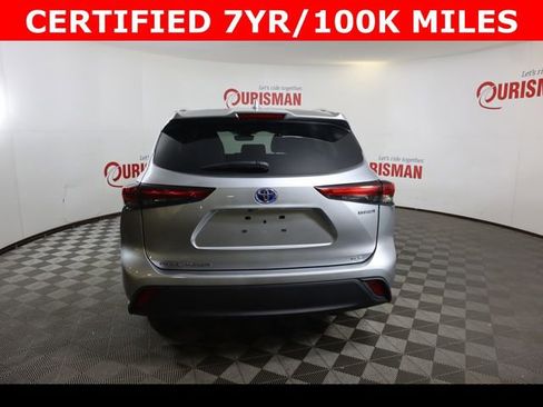 Used 2023 Toyota Highlander XLE image 9