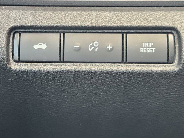 Used 2024 Nissan Altima 2.5 SV FWD image 20