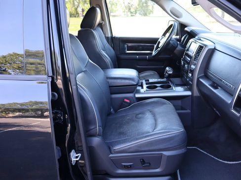 Used 2012 RAM 1500 Laramie Limited AWD/4WD image 22