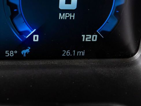 Used 2025 Ford Bronco Outer Banks image 21