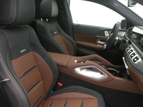 New 2026 Mercedes-Benz GLE 53 AMG 4MATIC Coupe image 9