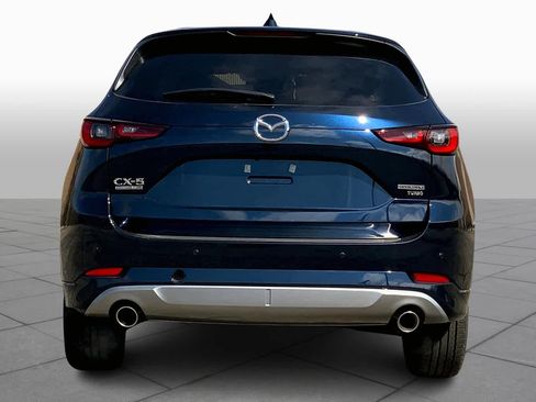 New 2025 MAZDA CX-5 Signature image 4