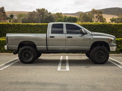 Used 2008 Dodge Ram 2500 Truck SLT w/ Popular Equipment Group AWD/4WD image 4