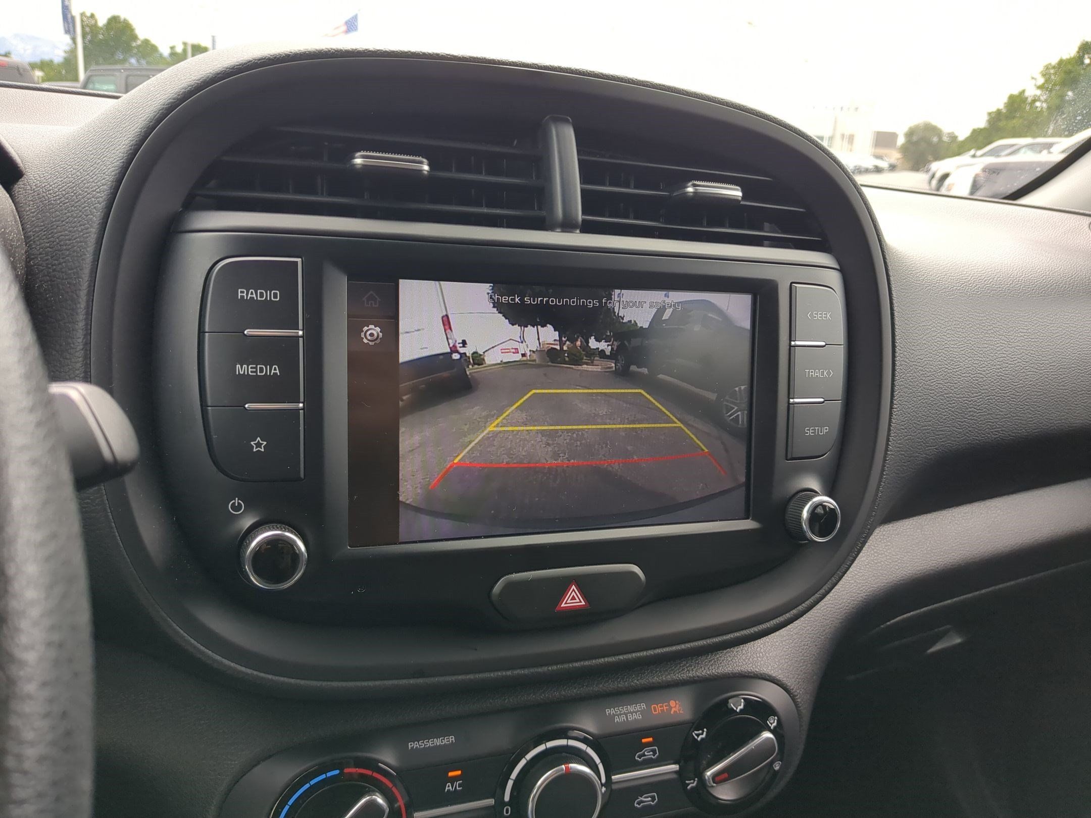 Used 2023 Kia Soul LX w/ Option Group 015 FWD image 24