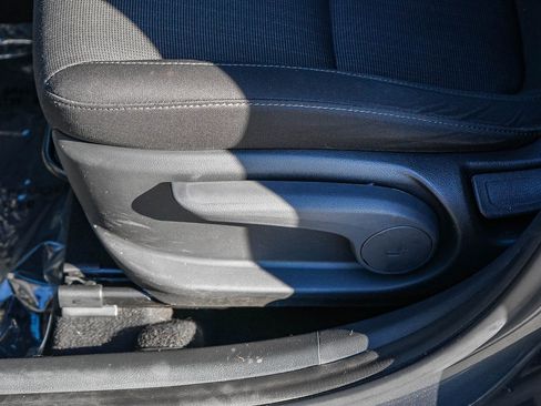 Used 2022 Hyundai Kona SEL w/ Convenience Package image 22