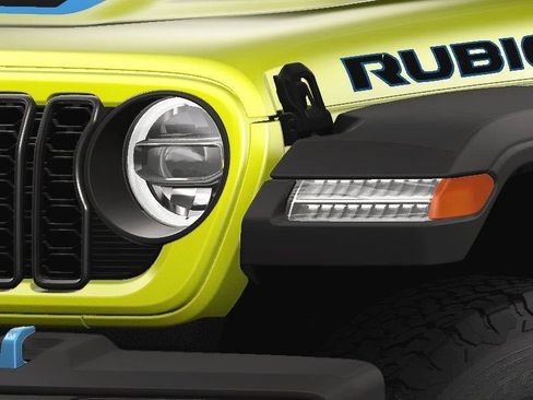 New 2024 Jeep Wrangler Unlimited Rubicon 4xe w/ Technology Group image 13