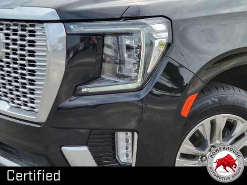 Used 2024 GMC Yukon XL Denali AWD/4WD image 11