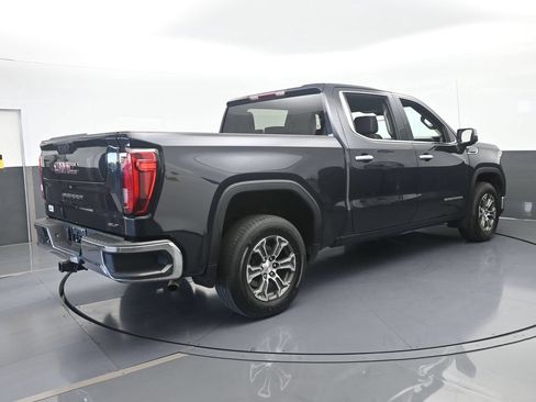 Used 2025 GMC Sierra 1500 SLT RWD image 6