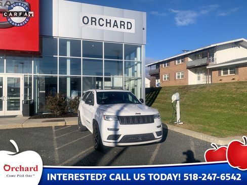 Used 2021 Jeep Grand Cherokee Limited X image 2