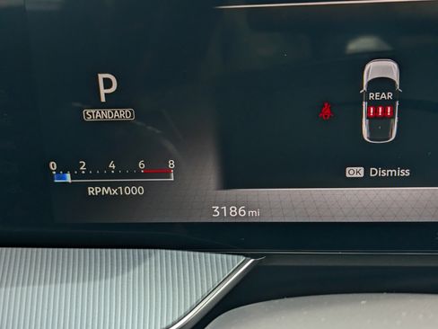 Used 2025 Nissan Murano SL image 13