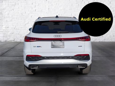 Certified 2025 Audi Q5 Premium w/ Convenience Package image 6
