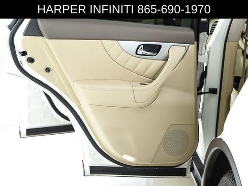 Used 2011 INFINITI FX35 2WD w/ Premium Pkg image 56